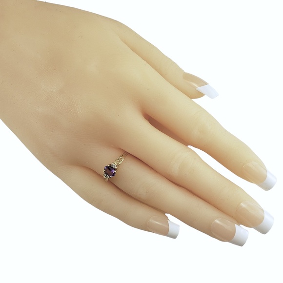 14 Karat Yellow Gold Amethyst and Diamond Ring Size 6.5  #16738 - Picture 7 of 8